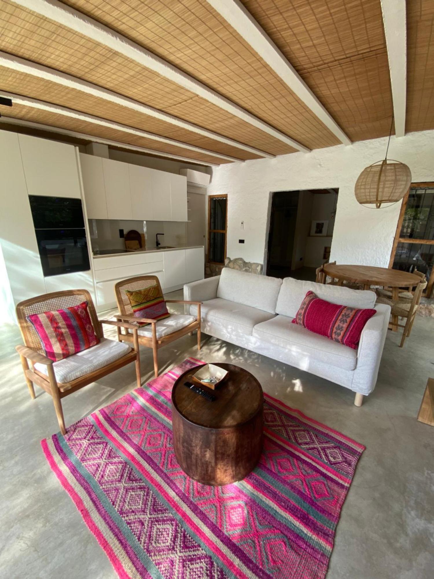 Bond Village Holiday home *